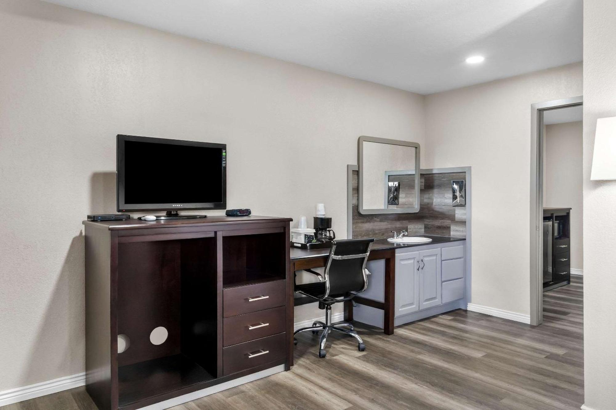 Econo Lodge Panguitch Near Bryce Canyon Εξωτερικό φωτογραφία